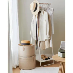 Burro De Metal Tower