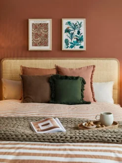 Cabecero De Ratan Byrum