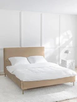 Cama Tapizada En Terciopelo Peace