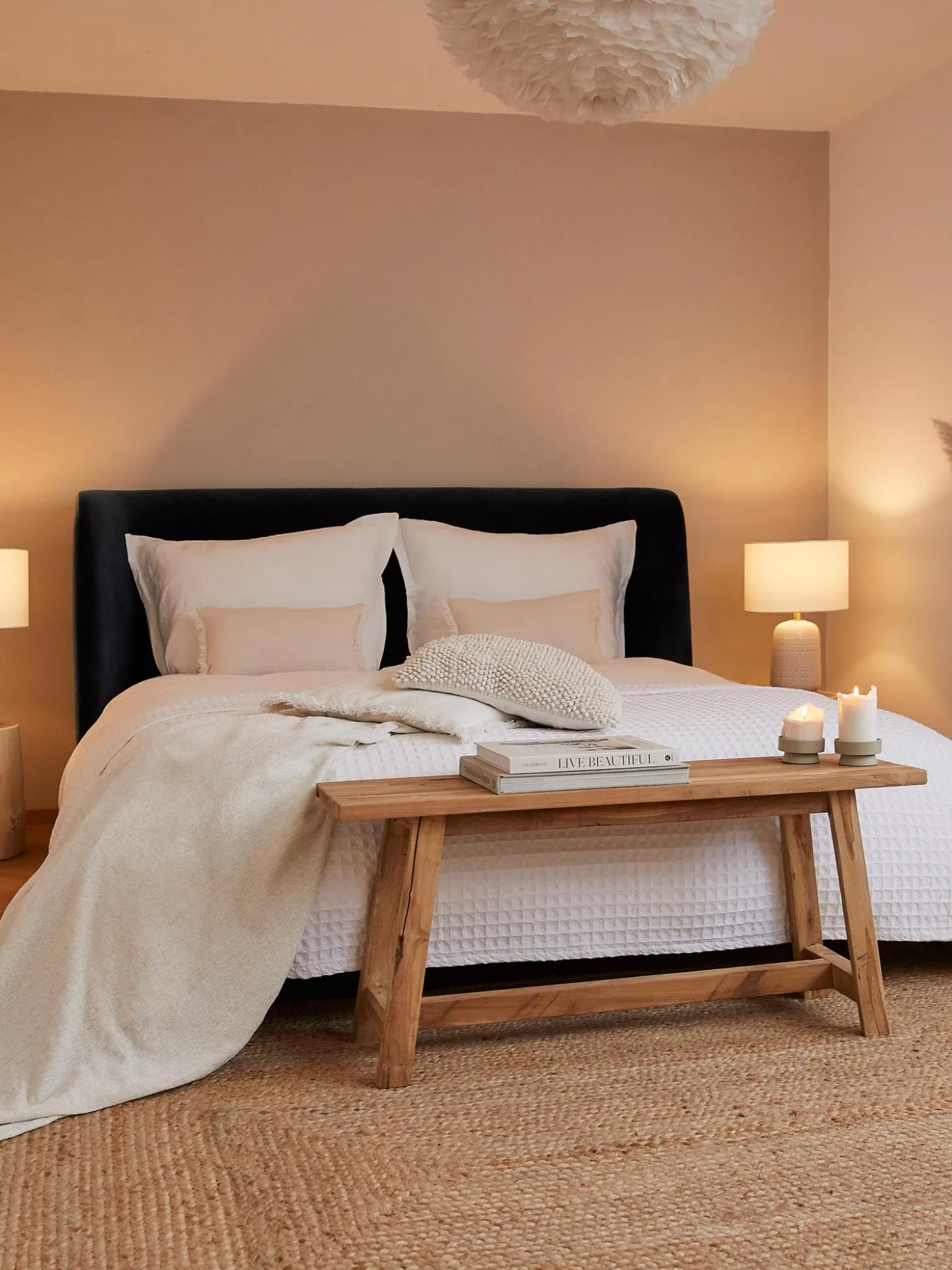 Cama Tapizada Feather, Con Espacio De Almacenamiento