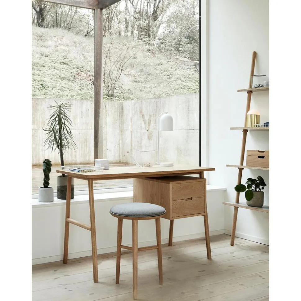 Escritorio De Madera Con Cajones Architect