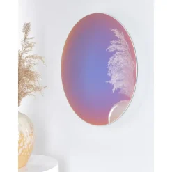 Espejo De Pared De Diseno Iridiscente Ruby