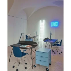 Mesa Auxiliar Con Ruedas Mobil