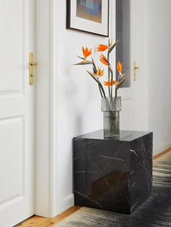 Mesa Auxiliar En Look Marmol Lesley