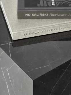 Mesa Auxiliar En Look Marmol Lesley