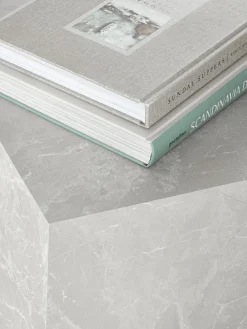 Mesa Auxiliar En Look Travertino Lesley