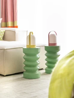 Mesa Auxiliar Pequena Stoneware