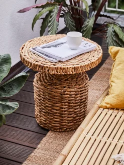 Mesa Auxiliar Redonda De Ratan Camo