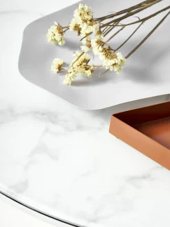 Mesa De Centro Antigua, Tablero De Vidrio En Aspecto Marmol