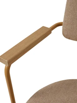 Silla Con Reposabrazos De Metal Sedia