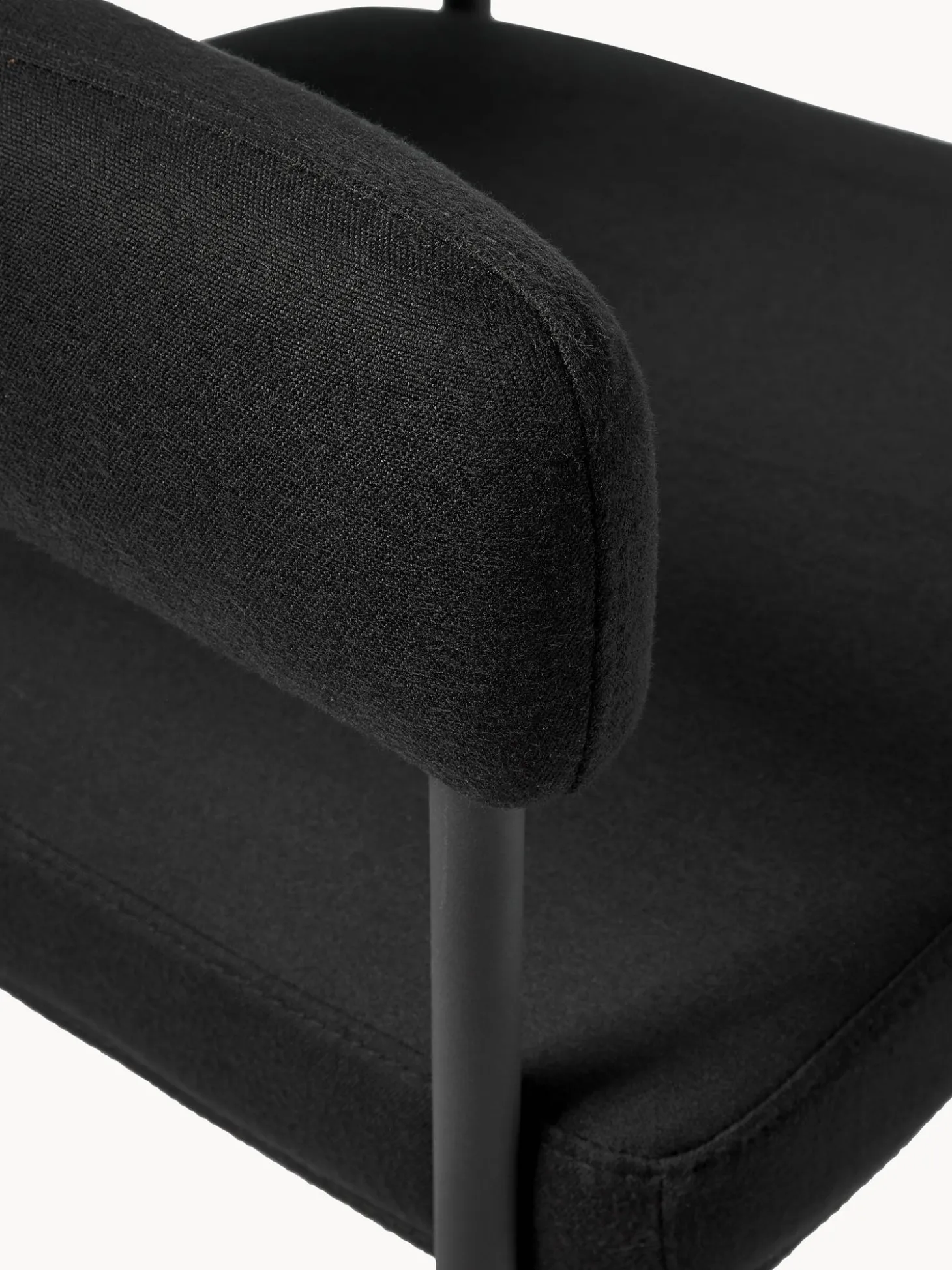 Silla Con Reposabrazos Tapizada Zoe