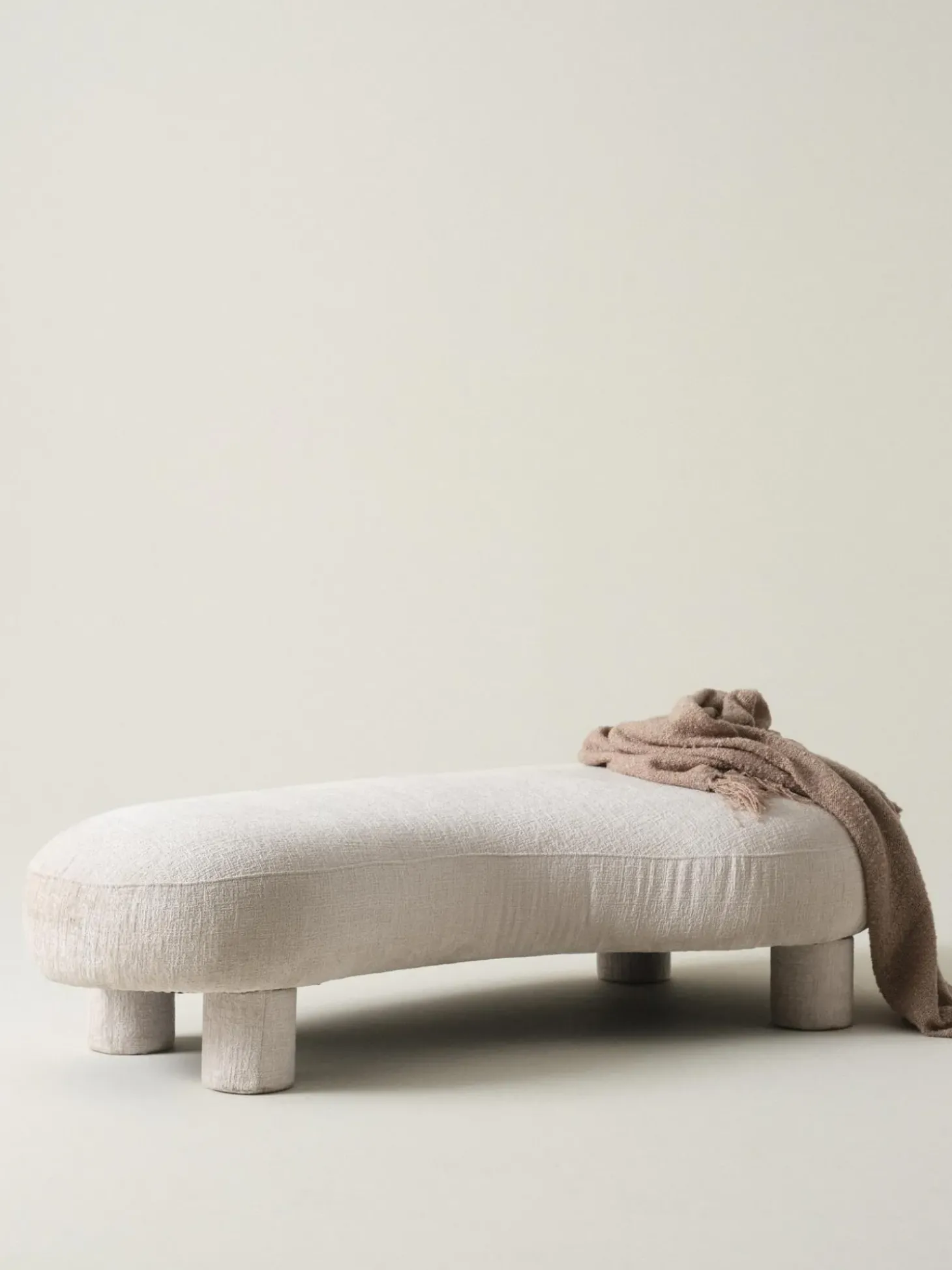 Banco De Terciopelo Cocnina