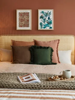 Cabecero De Ratan Byrum