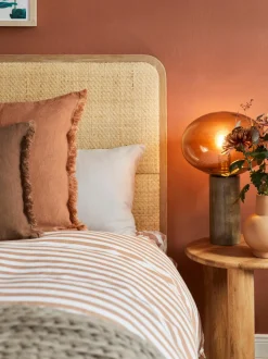 Cabecero De Ratan Byrum