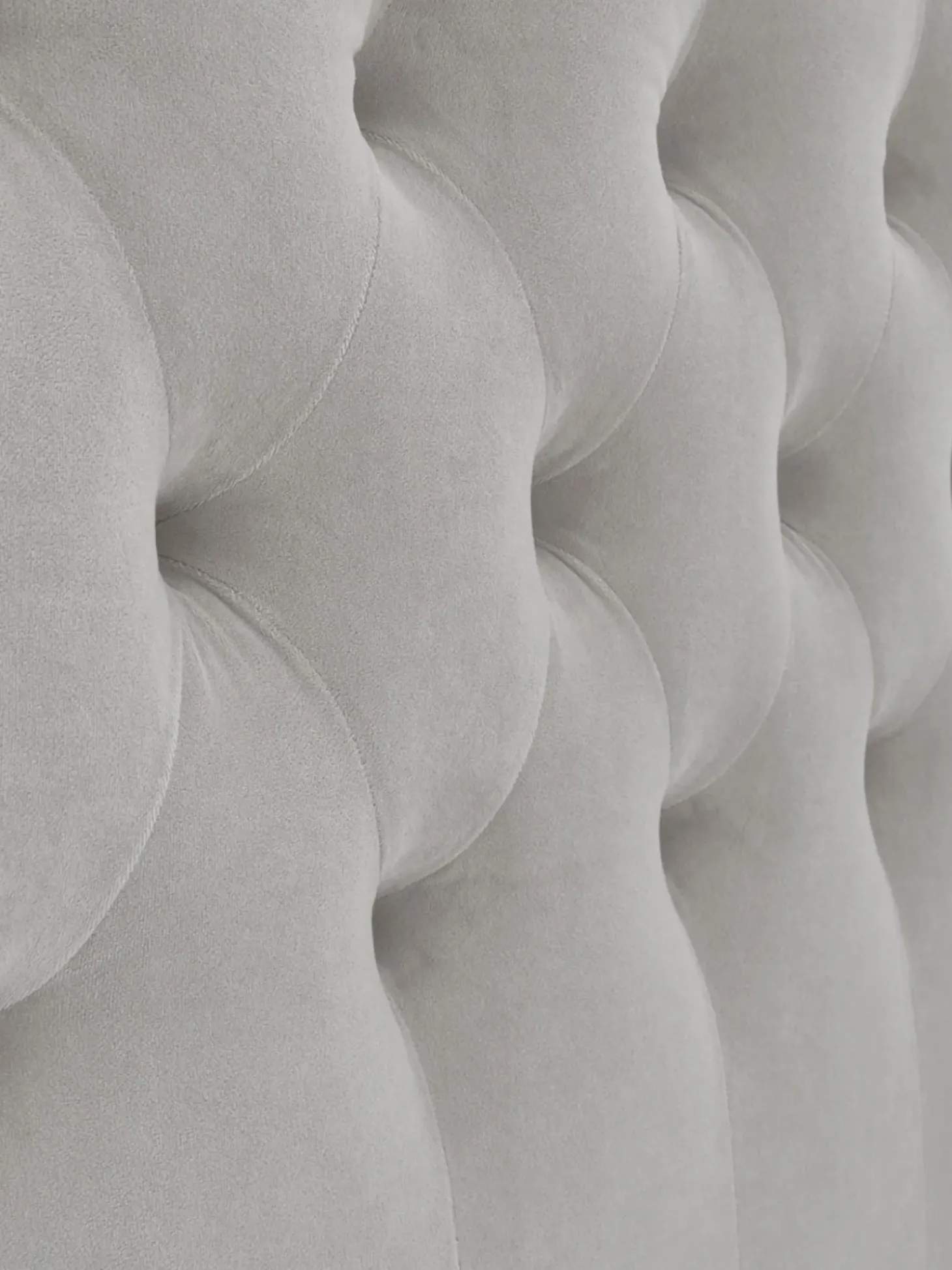 Cama Continental De Terciopelo Premium Pheobe