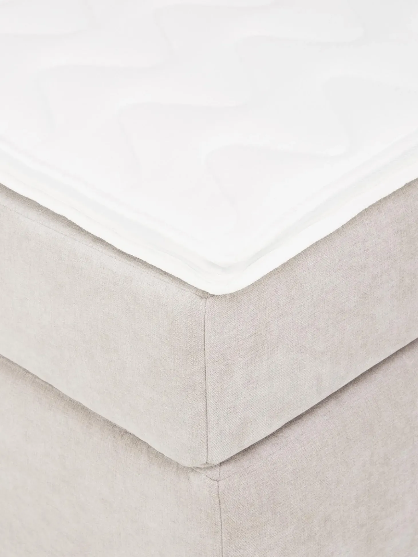 Cama Continental Oberon