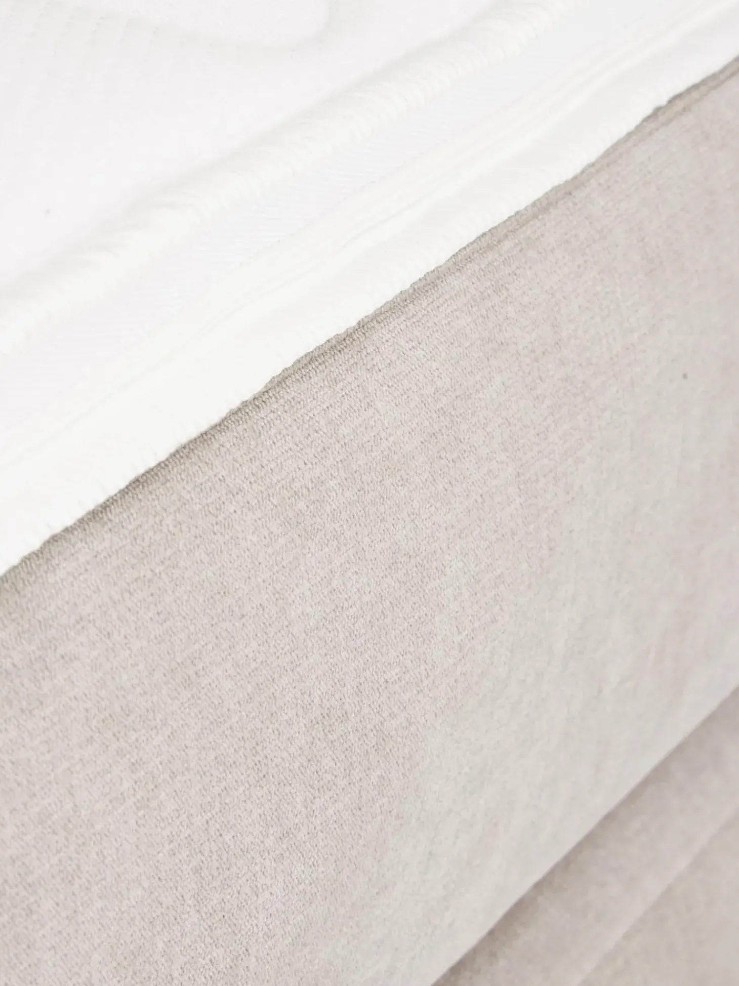 Cama Continental Oberon