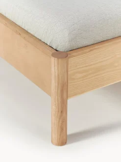 Cama De Madera Con Cabecero Tapizado Sean