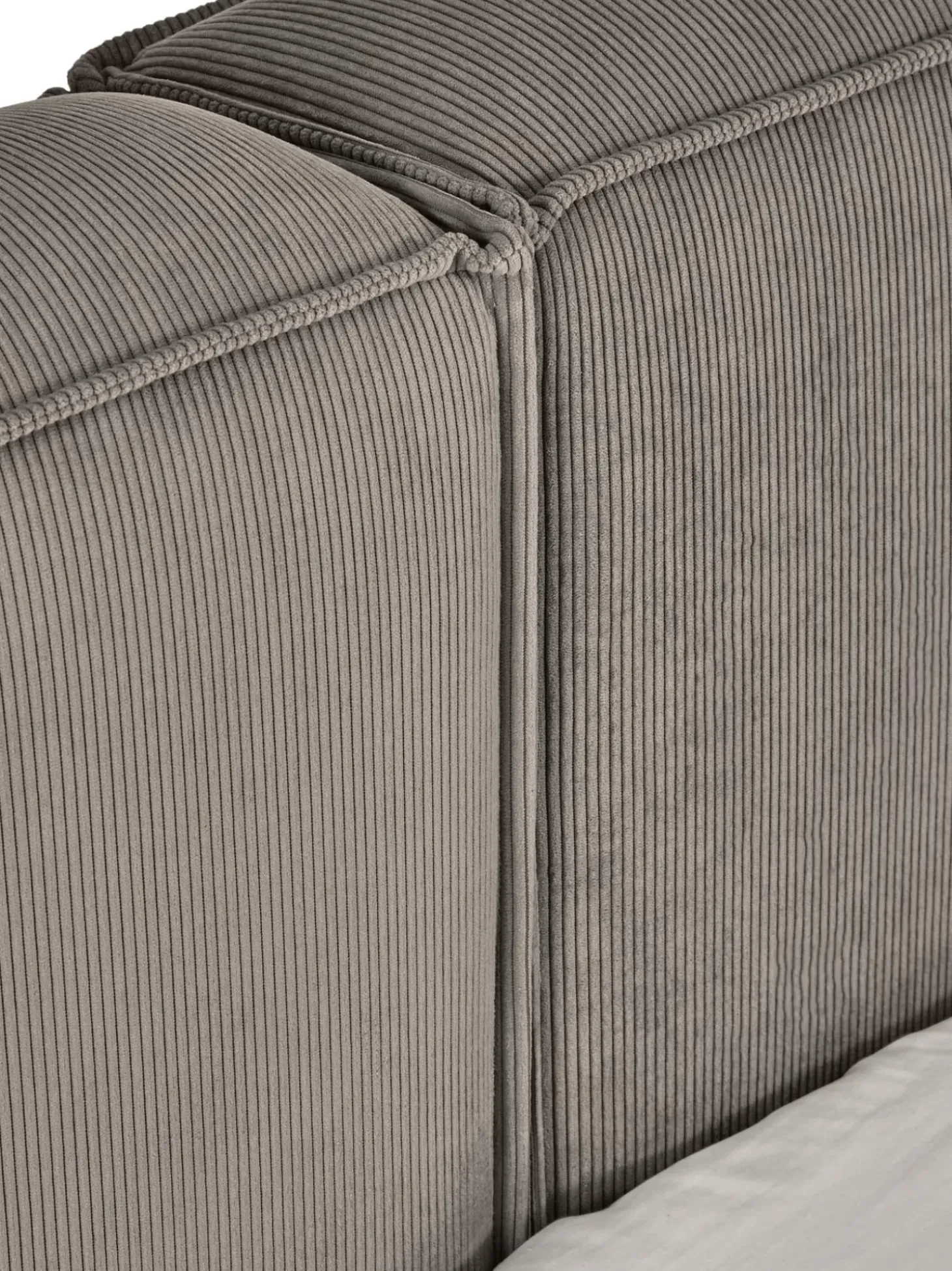 Cama Tapizada En Pana Lennon