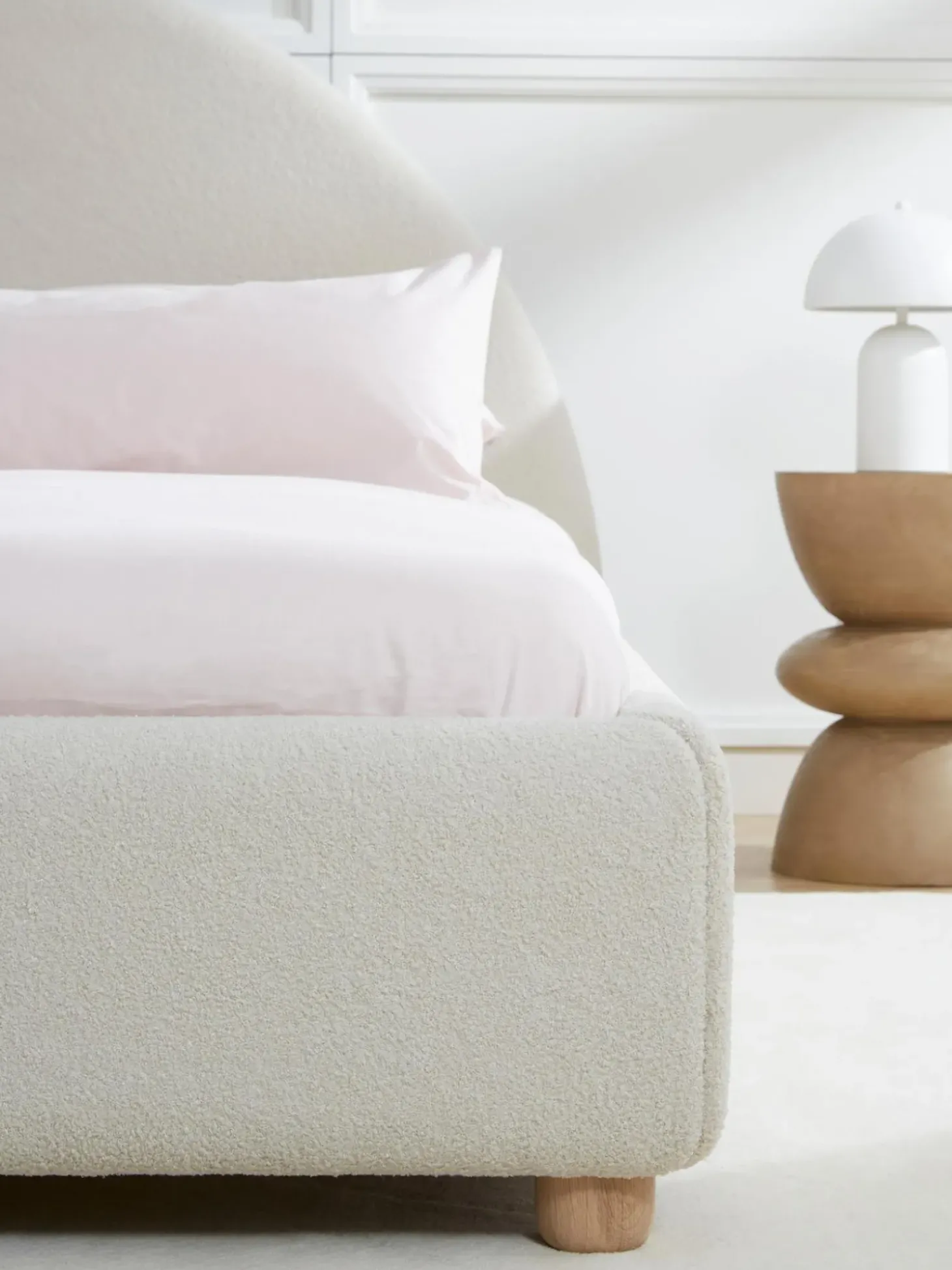 Cama Tapizada En Tejido Boucle Ebba, Con Espacio De Almacenamiento