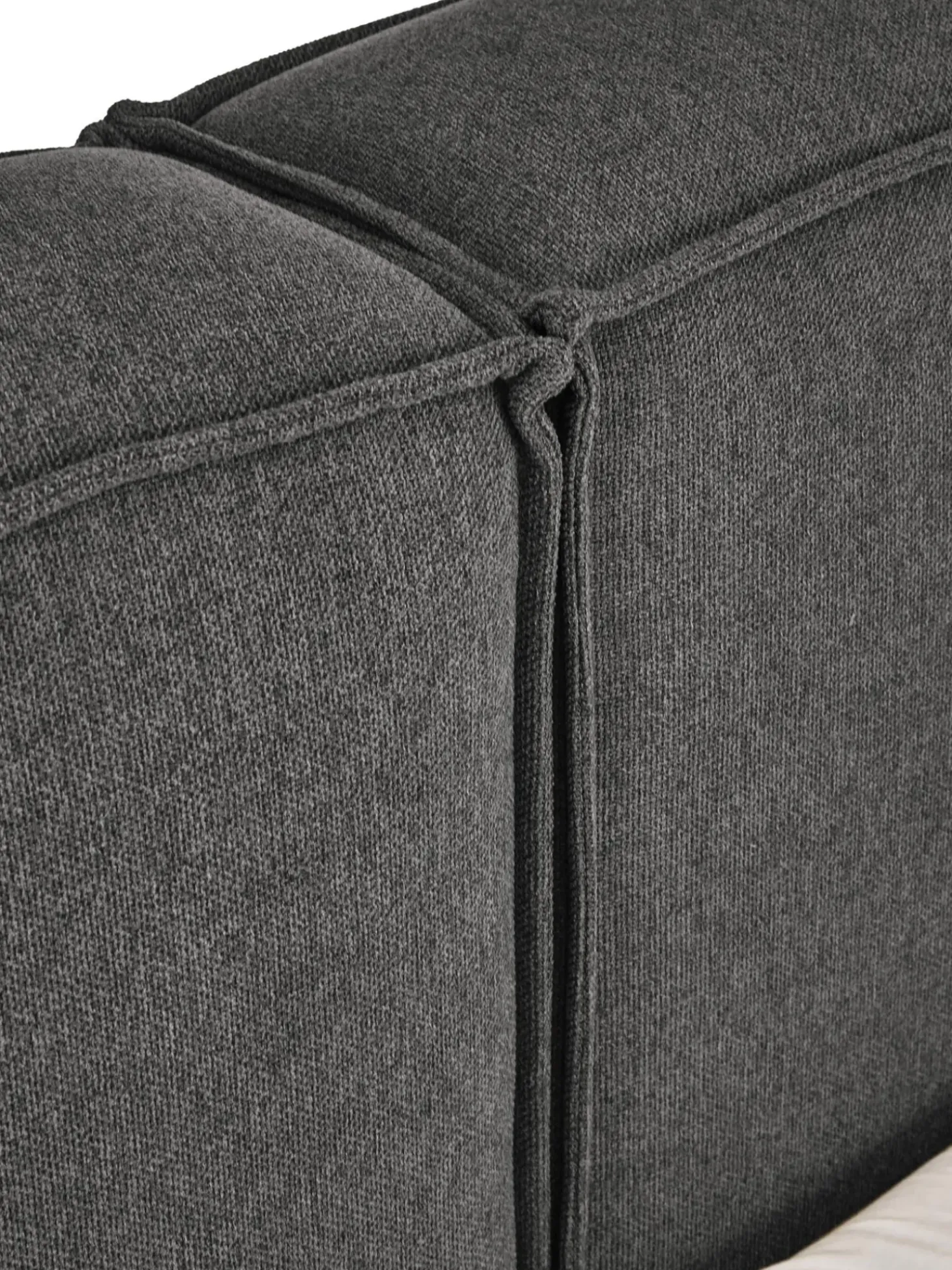 Cama Tapizada Lennon