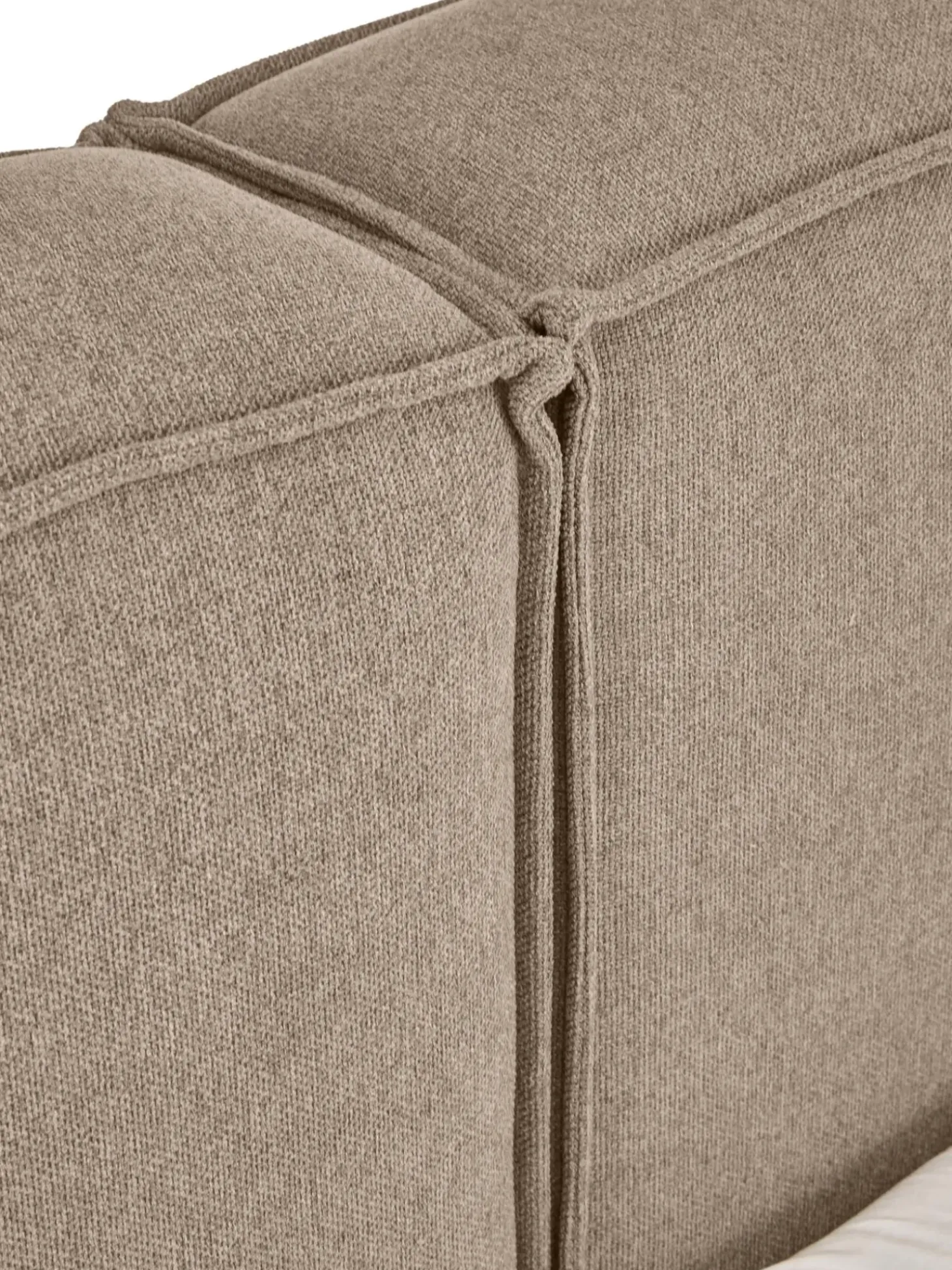 Cama Tapizada Lennon