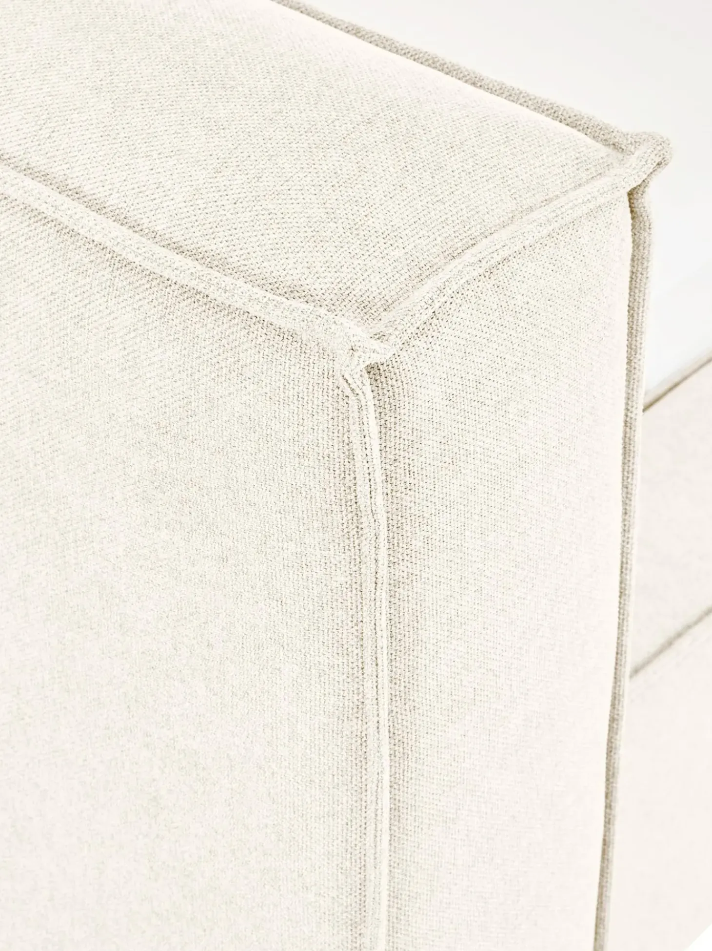 Cama Tapizada Lennon, Con Espacio De Almacenamiento