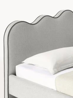 Cama Tapizada Romy, Con Cabecero