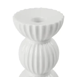 Candelabro De Porcelana Con Relieves Tura