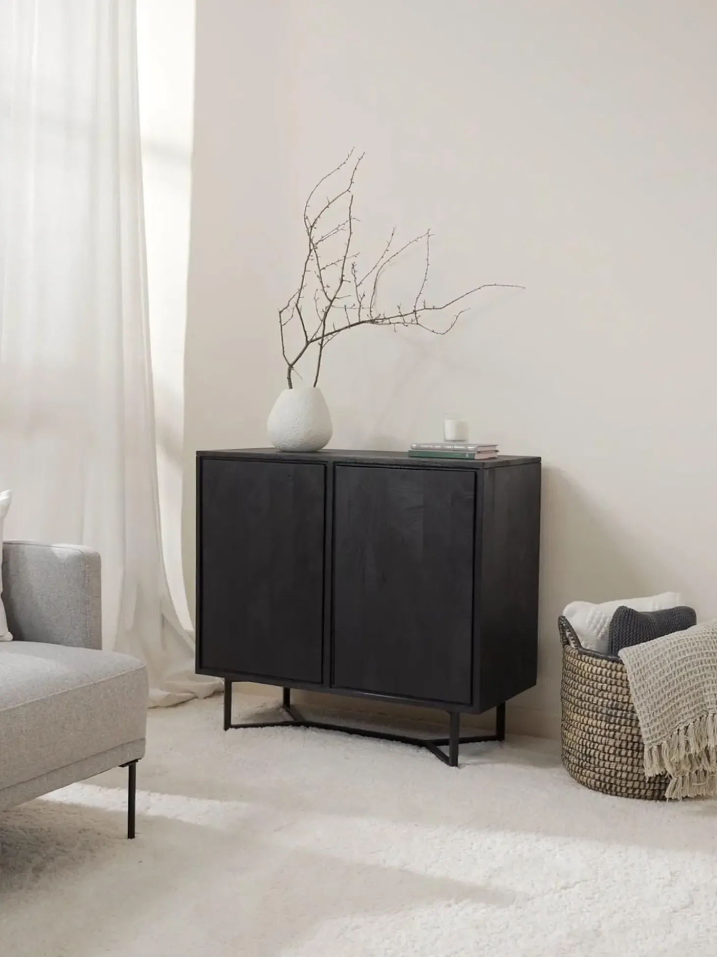 Chiffonnier De Madera Maciza Luca