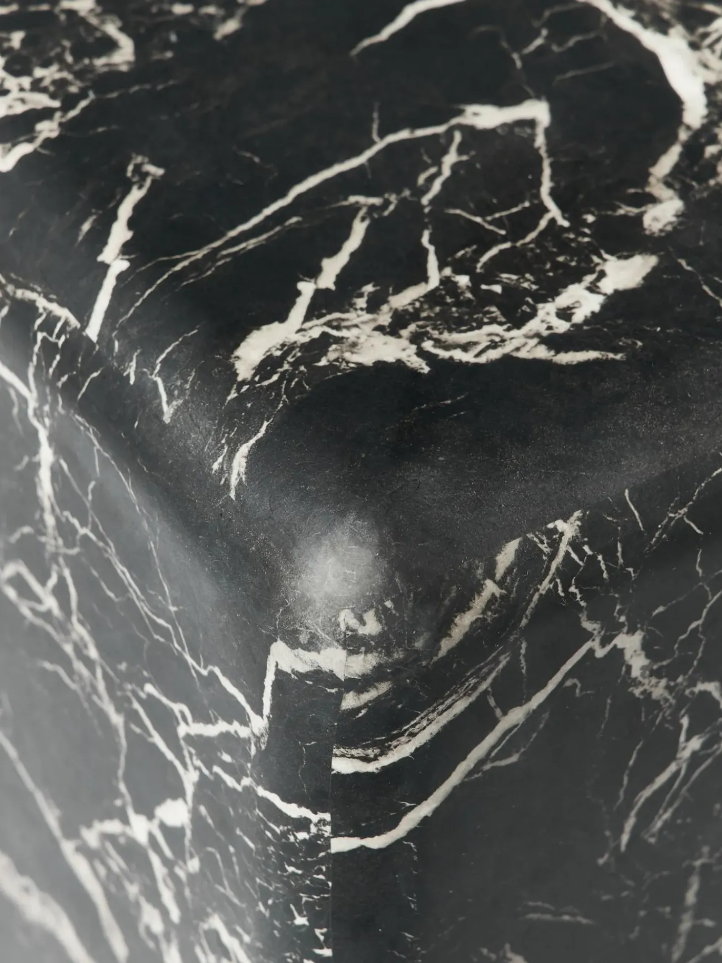 Columna Decorativa En Aspecto Marmol Look