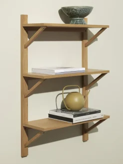 Estante De Pared De Roble Triarch