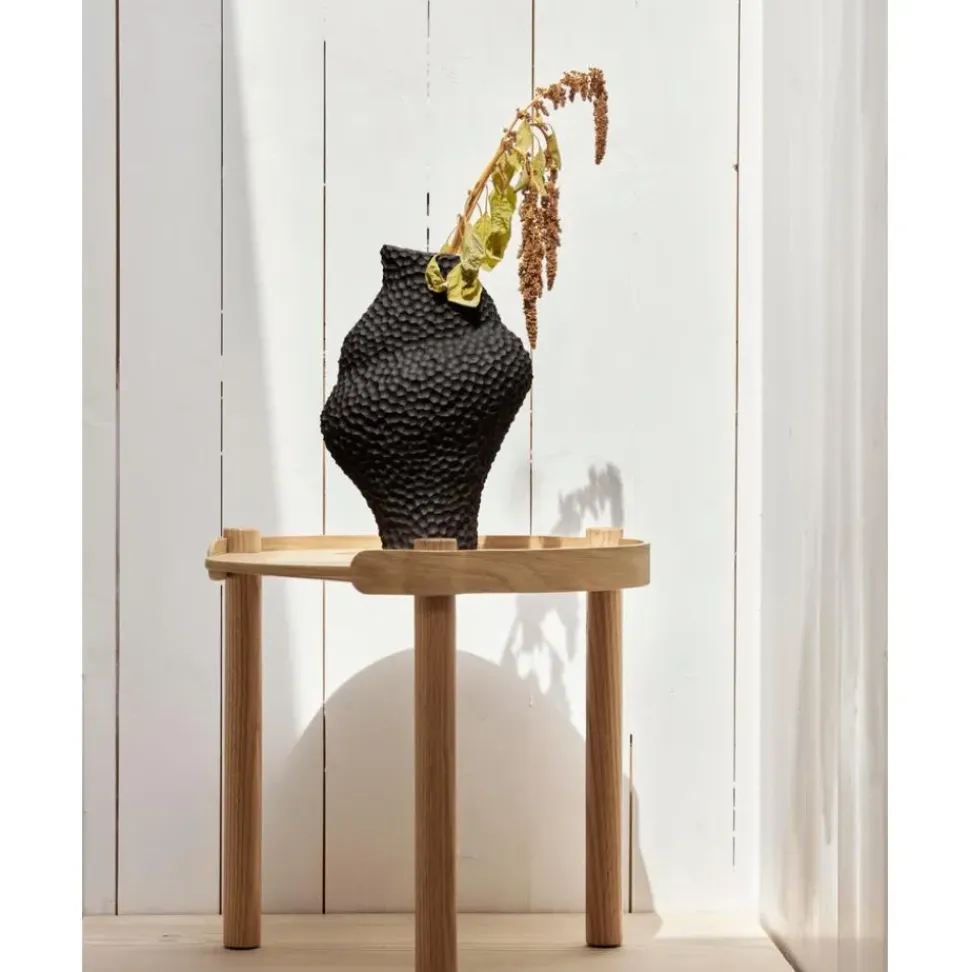 Jarron De Diseno Con Forma Organica Isla