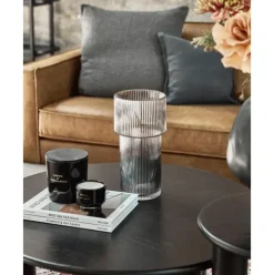 Jarron De Vidrio Acanalado Lija