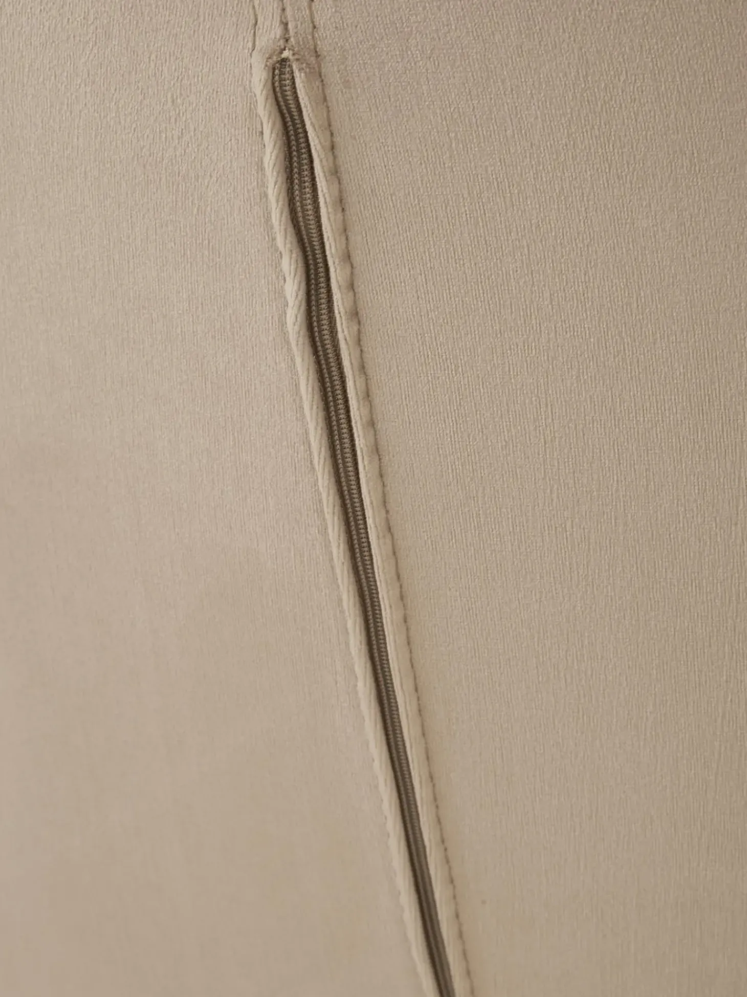 Mecedora De Terciopelo Wing