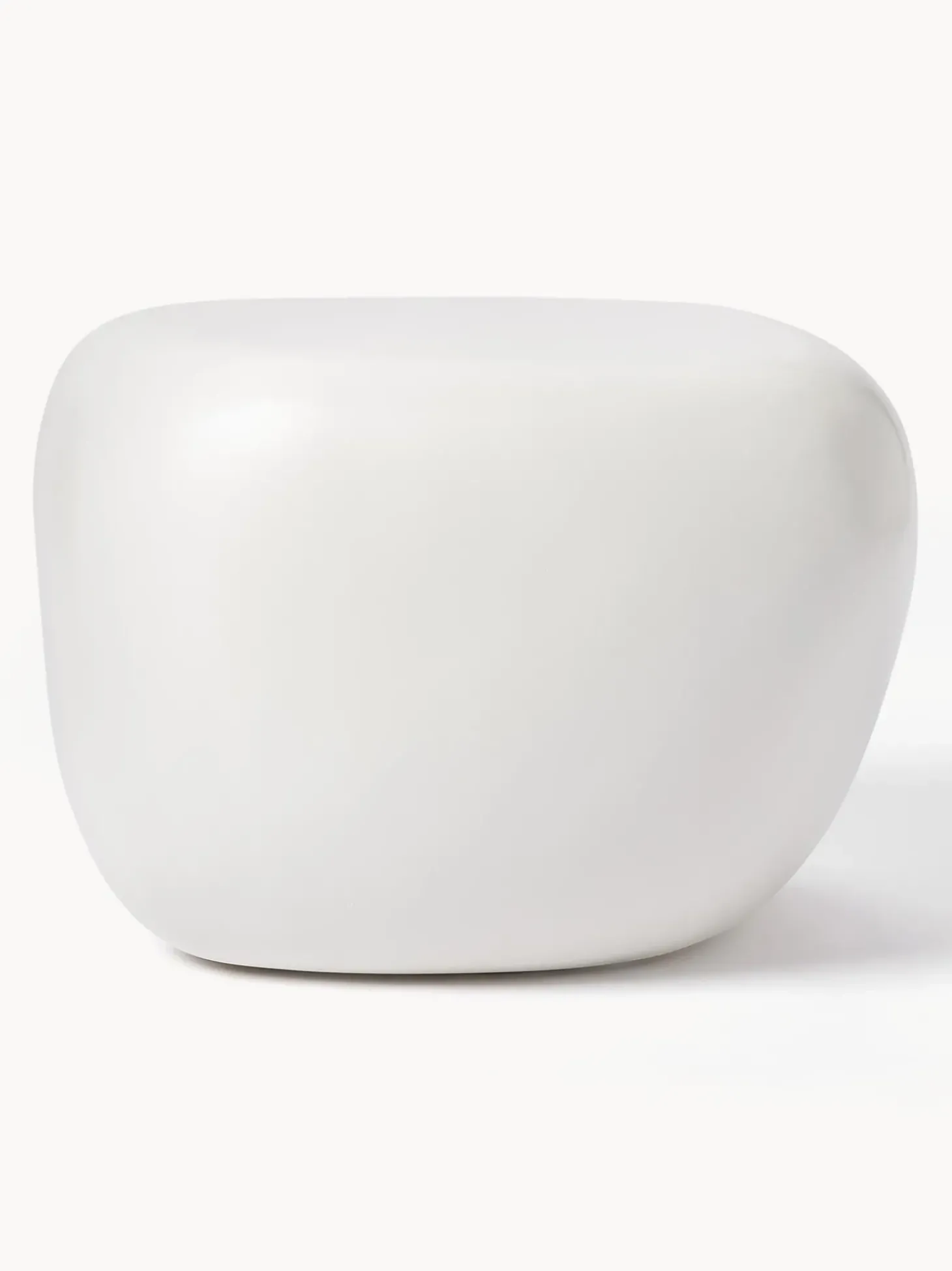 Mesa Auxiliar Con Forma Organica Pietra