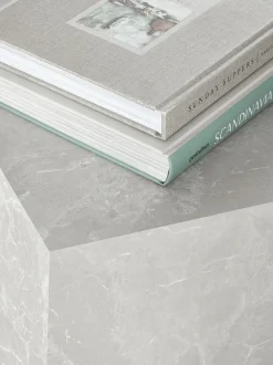 Mesa Auxiliar En Look Travertino Lesley