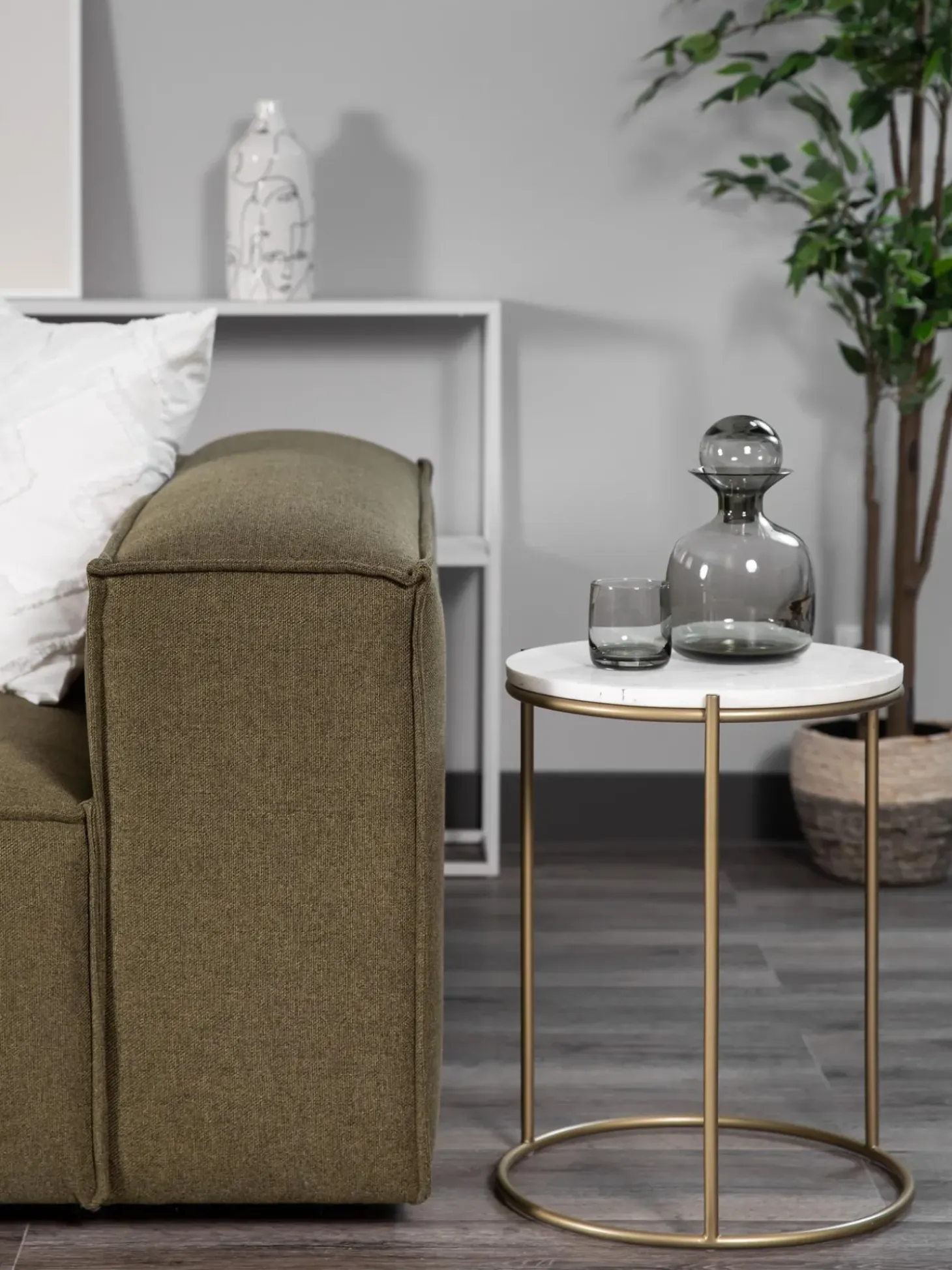 Mesa Auxiliar Redonda De Marmol Ella