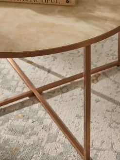 Mesa De Centro Antigua, Tablero De Vidrio En Aspecto Marmol