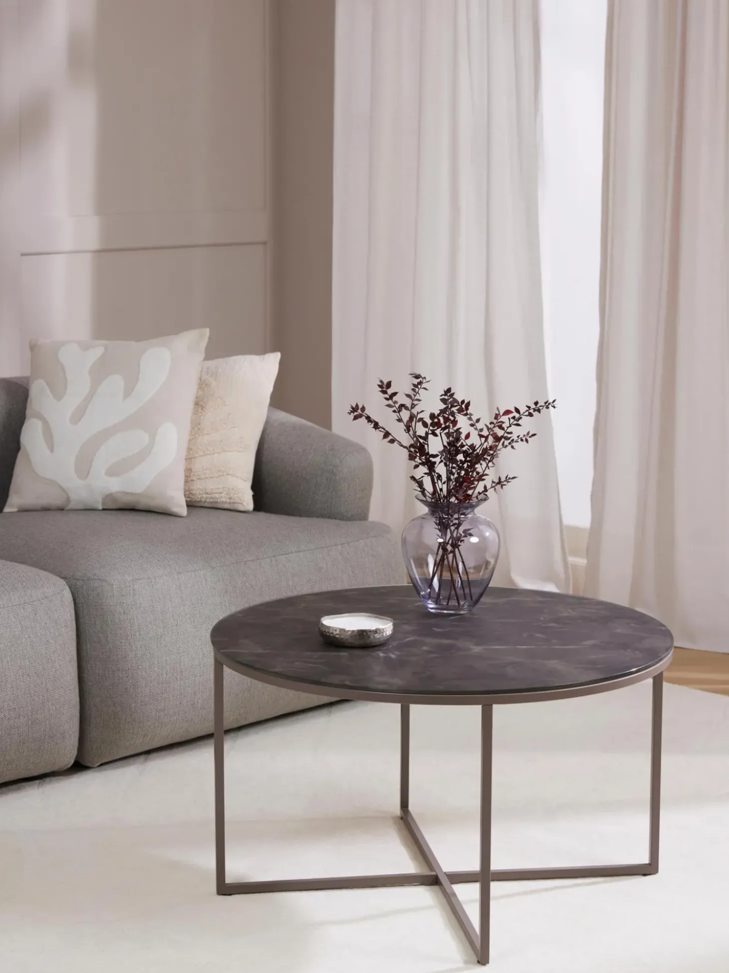 Mesa De Centro Antigua, Tablero De Vidrio En Aspecto Marmol