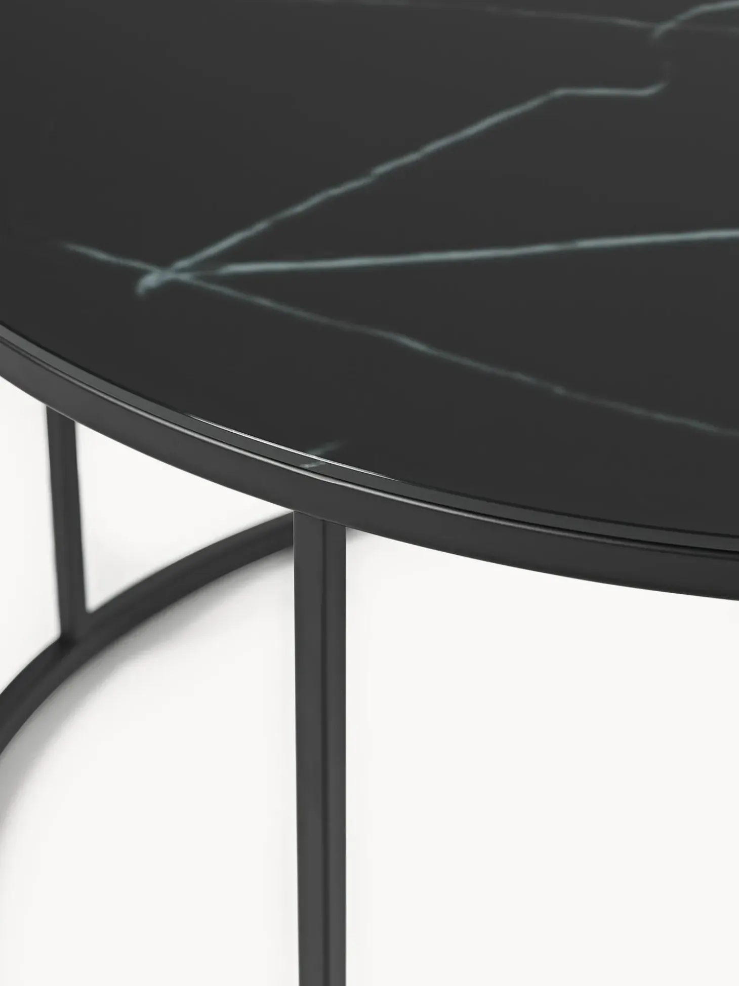 Mesa De Centro Antigua, Tablero De Vidrio En Aspecto Marmol