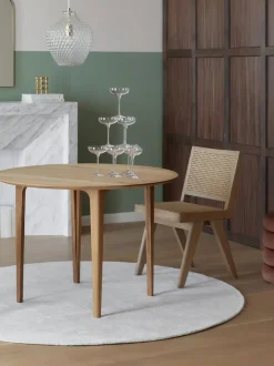 Mesa De Comedor Redonda De Madera De Roble Maciza Archie, O 110 Cm