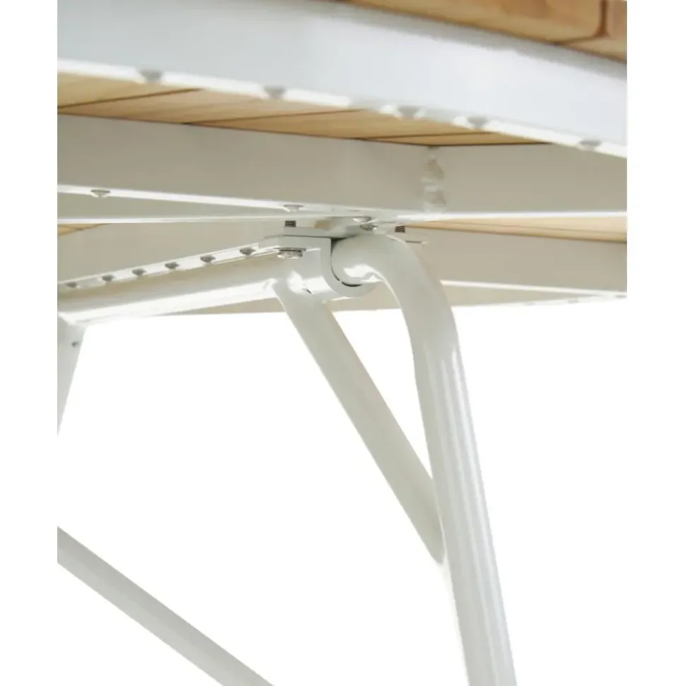 Mesa Redonda Para Exterior De Madera De Teca Hard & Ellen, Tamanos Diferentes