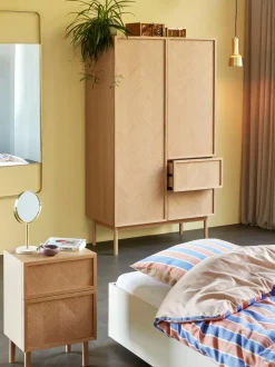 Mesilla De Noche De Madera De Roble Diseno Espiga Herringbone