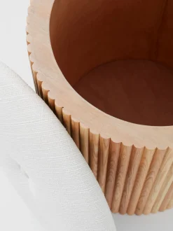 Puf De Madera Darwin, Con Espacio De Almacenamiento