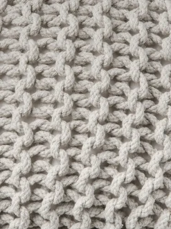 Puf De Punto Artesanal Dori