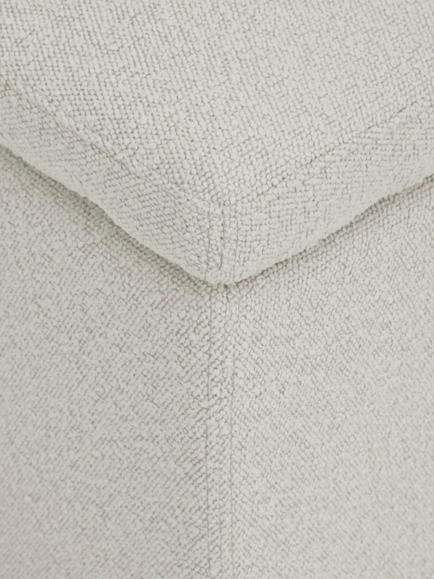 Puf En Tejido Boucle Winou, Con Espacio De Almacenamiento