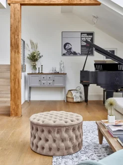 Puf Grande De Terciopelo Chiara, Con Espacio De Almacenamiento