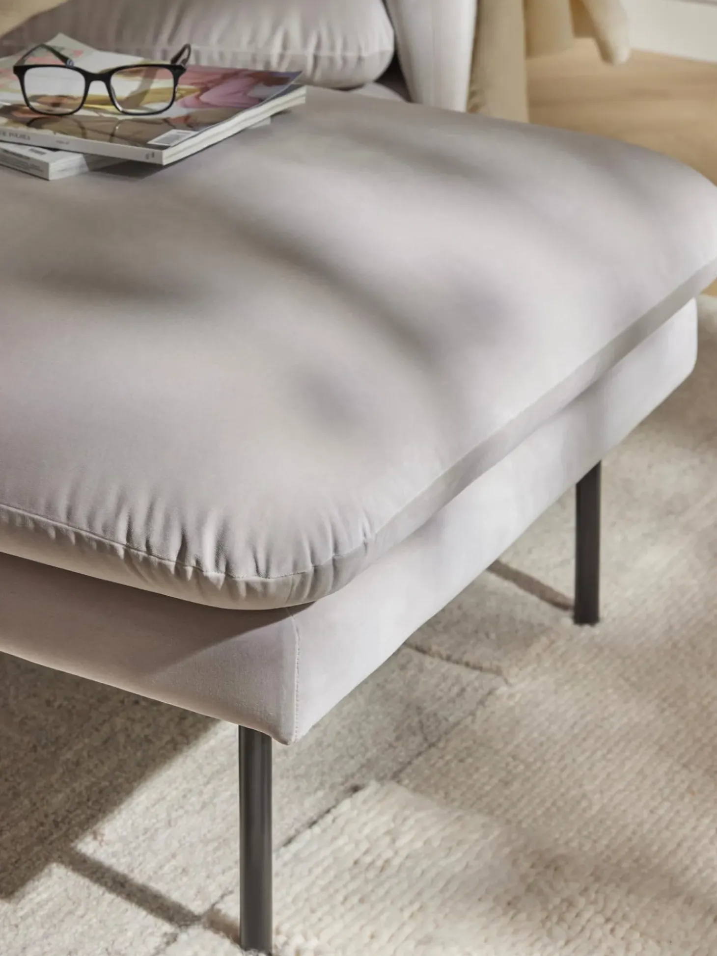 Reposapies Puf De Terciopelo Moby