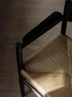 Silla Con Reposabrazos Artesnal Con Asiento De Mimbre Nestor